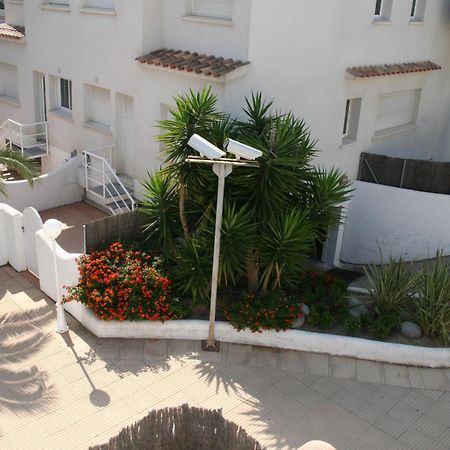 R142 Manila Resort Central Calafell Exteriör bild