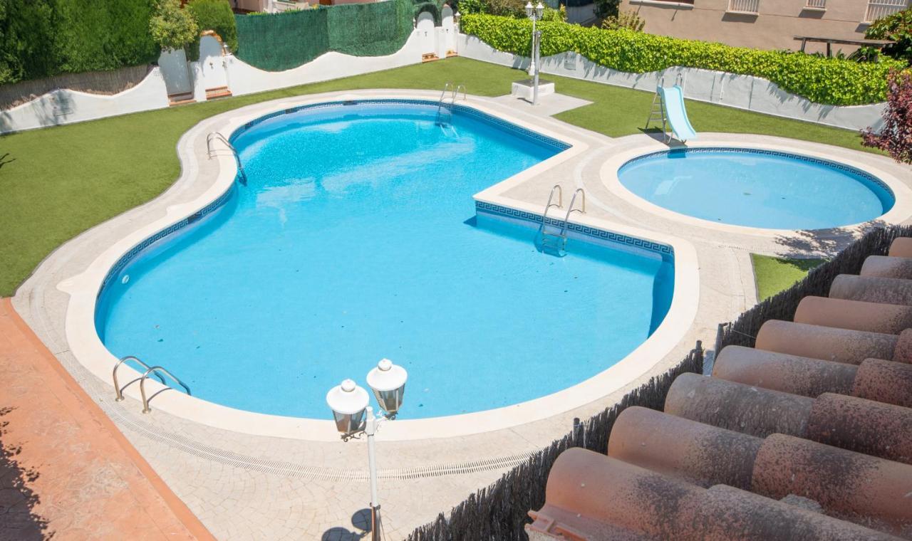 R142 Manila Resort Central Calafell Exteriör bild