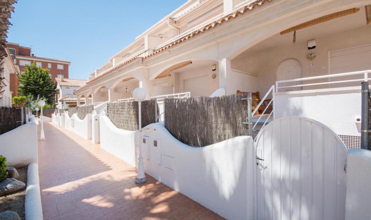 R142 Manila Resort Central Calafell Exteriör bild